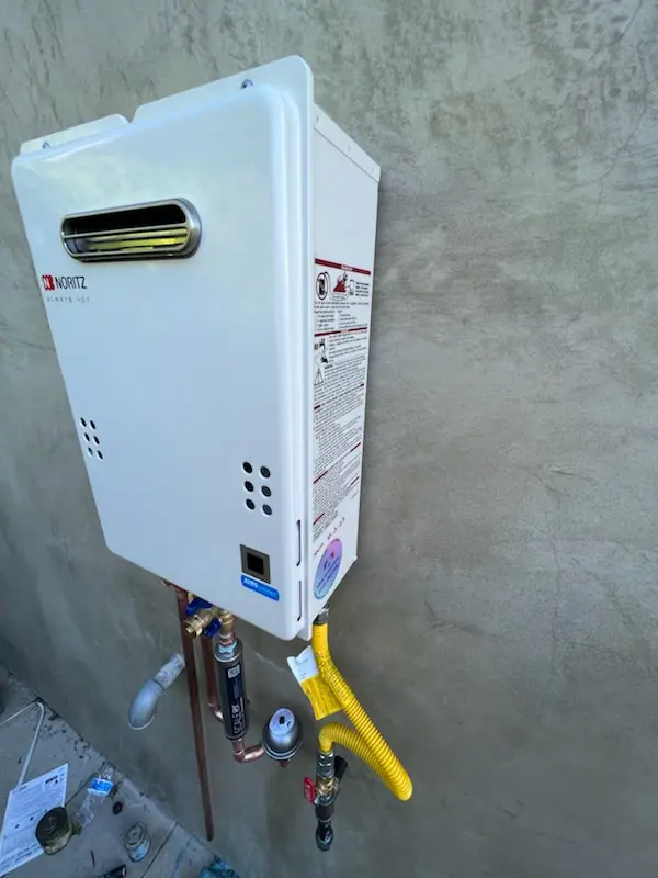 Tankless water heater installation for Snail Lake homes